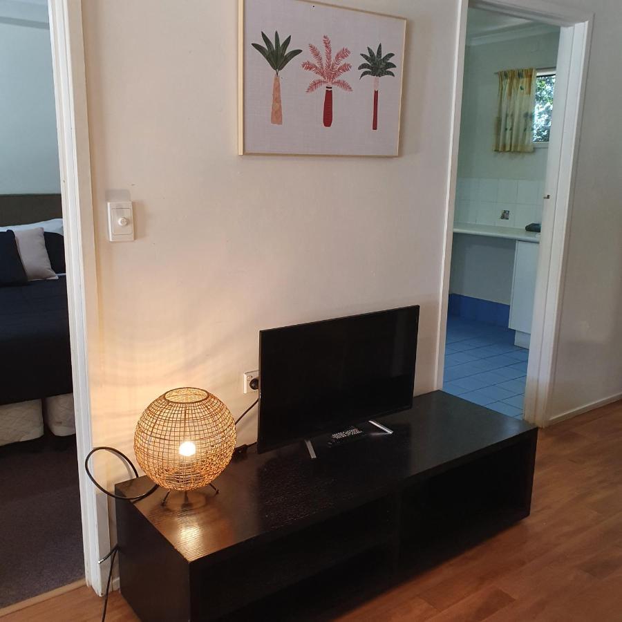 Bargara Motor Inn - Pet Friendly Bagian luar foto