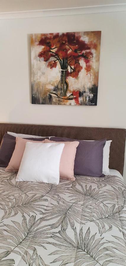 Bargara Motor Inn - Pet Friendly Bagian luar foto